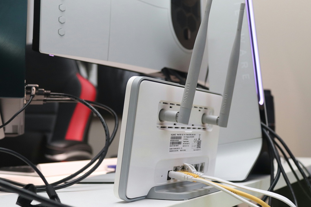 Router or Switch: Which One Do You Need?